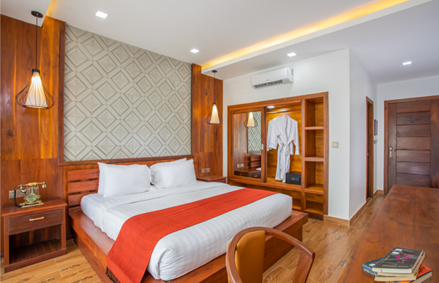 Deluxe King Studio Private Balcony